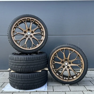 FF01 19-inch summer wheels, Hankook Cupra summer tires, Seat Leon 5F KL bronze