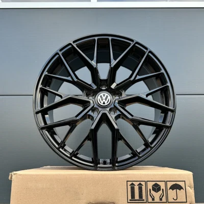 4x 19 Zoll Felgen Damina DM20 schwarz für VW Passat B6 B7 B8 B9 3C GTE R-Line