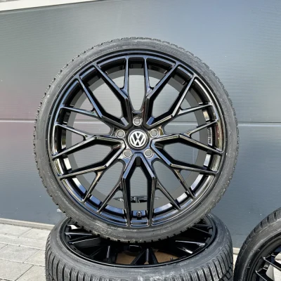 DM20 19-inch summer wheels, summer tires 235/35, complete wheels for VW Golf 7, 8R, 7R, 8R