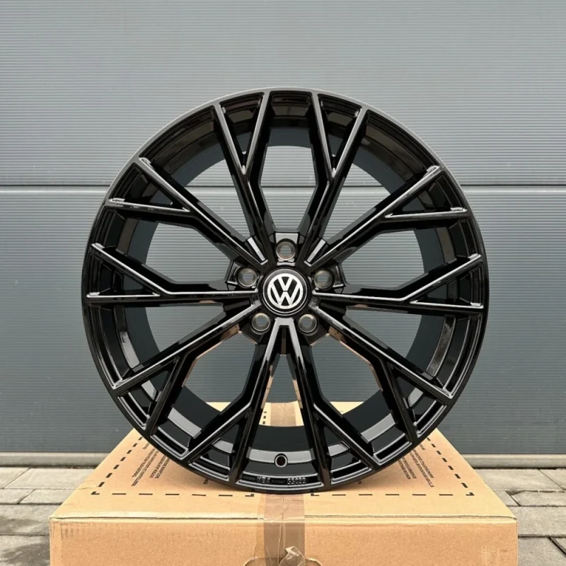 19 Zoll Felgen UA23 schwarz VW Arteon 3H R Scirocco Tiguan 5N Passat CC