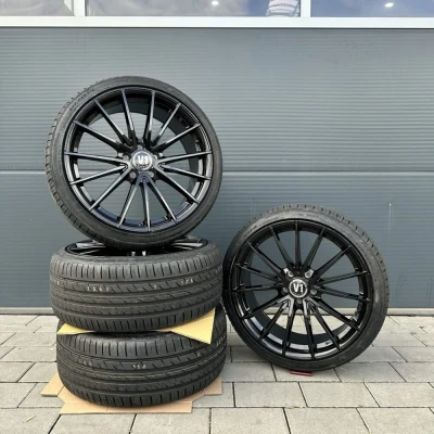 V2 19-inch winter wheels 225/35 complete winter wheel set for Seat Leon 5F KL Cupra