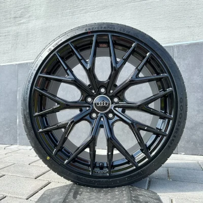 WH37 18-inch summer wheels, summer tires 225/40, complete wheels for Audi RS3 8P Sportback
