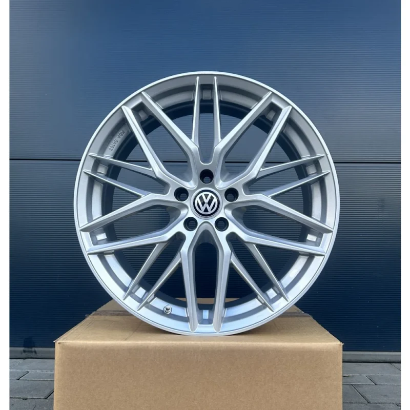 20-inch Damina DM08 silver rims for VW Golf 7 8 GTI GTD GTE Passat B6 B7 B8