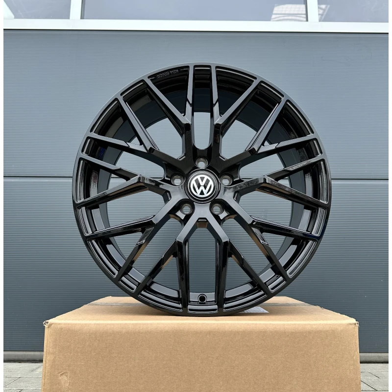 18-inch MAM RS4 black rims for VW Tiguan 5N, T-Roc, A1, Jetta, ID3, ID4
