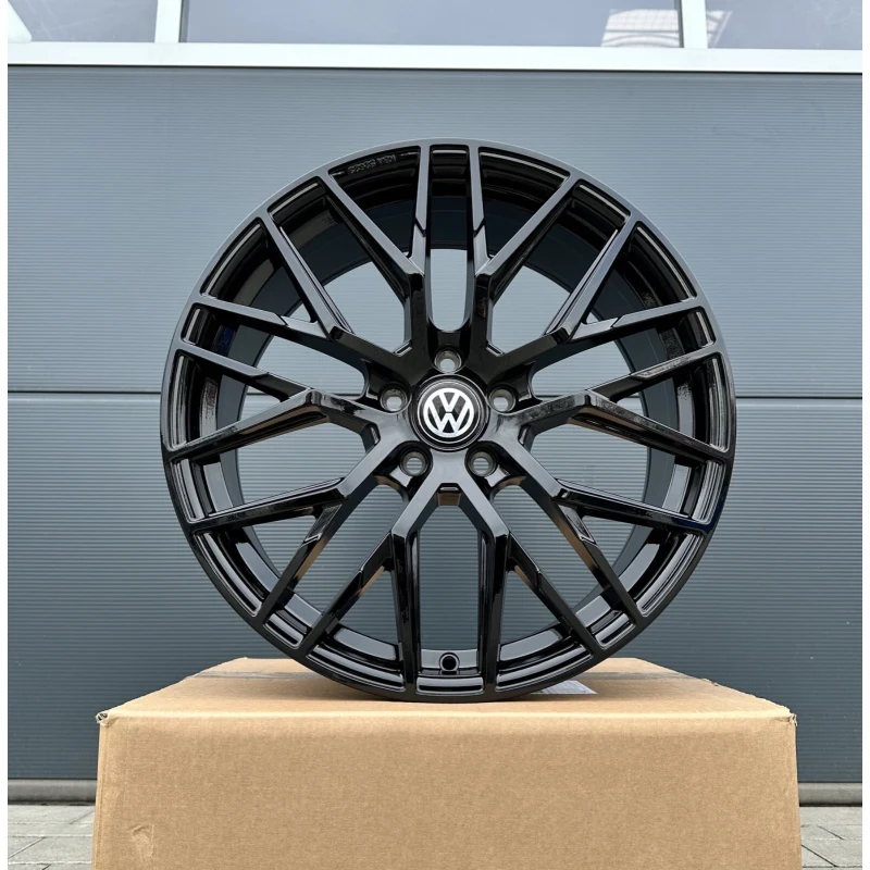 19 Zoll Felgen MAM RS4 schwarz für Skoda Octavia 1Z 5E NX RS Superb 3T Karoq