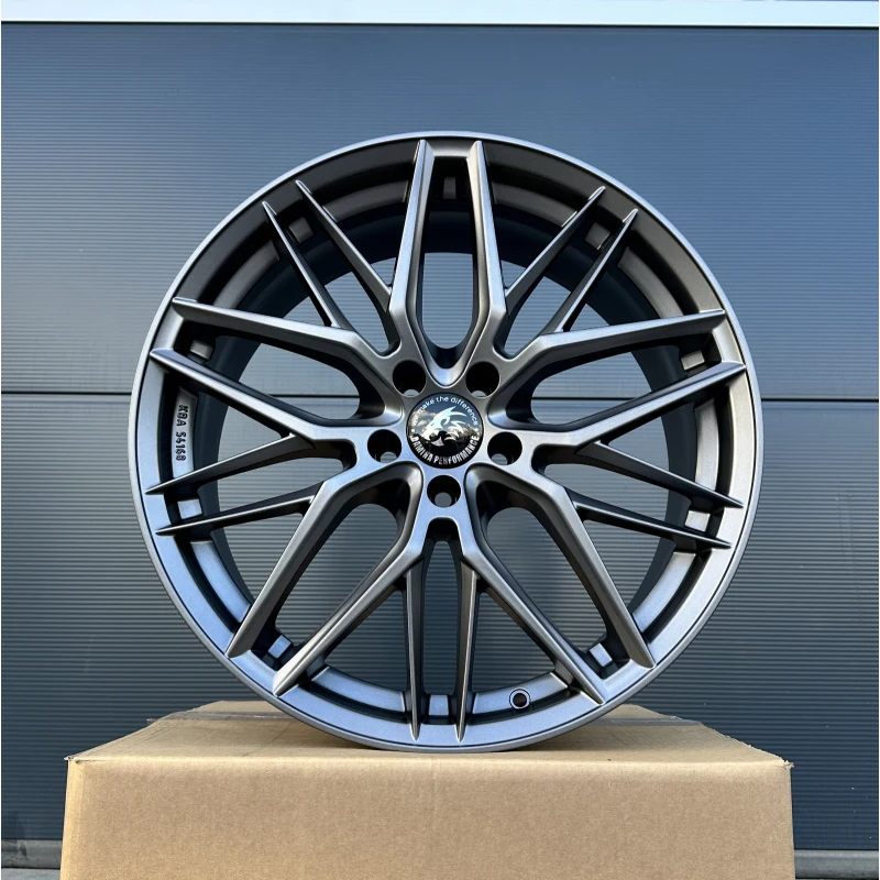 4x 18 Zoll Felgen Damina DM08 grau matt für Seat Cupra Born K1 Ateca Leon 5F KL