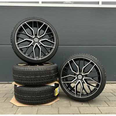 19 Zoll Felgen DM20 schwarz für VW Golf 8 / GTI