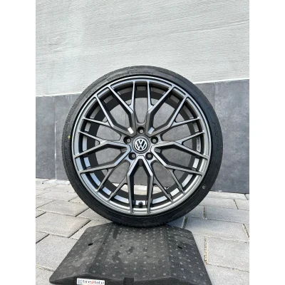 19 Zoll Winterräder Winterreifen Kompletträder für VW Golf 6 7 8 8.5 GTI GTD GTE